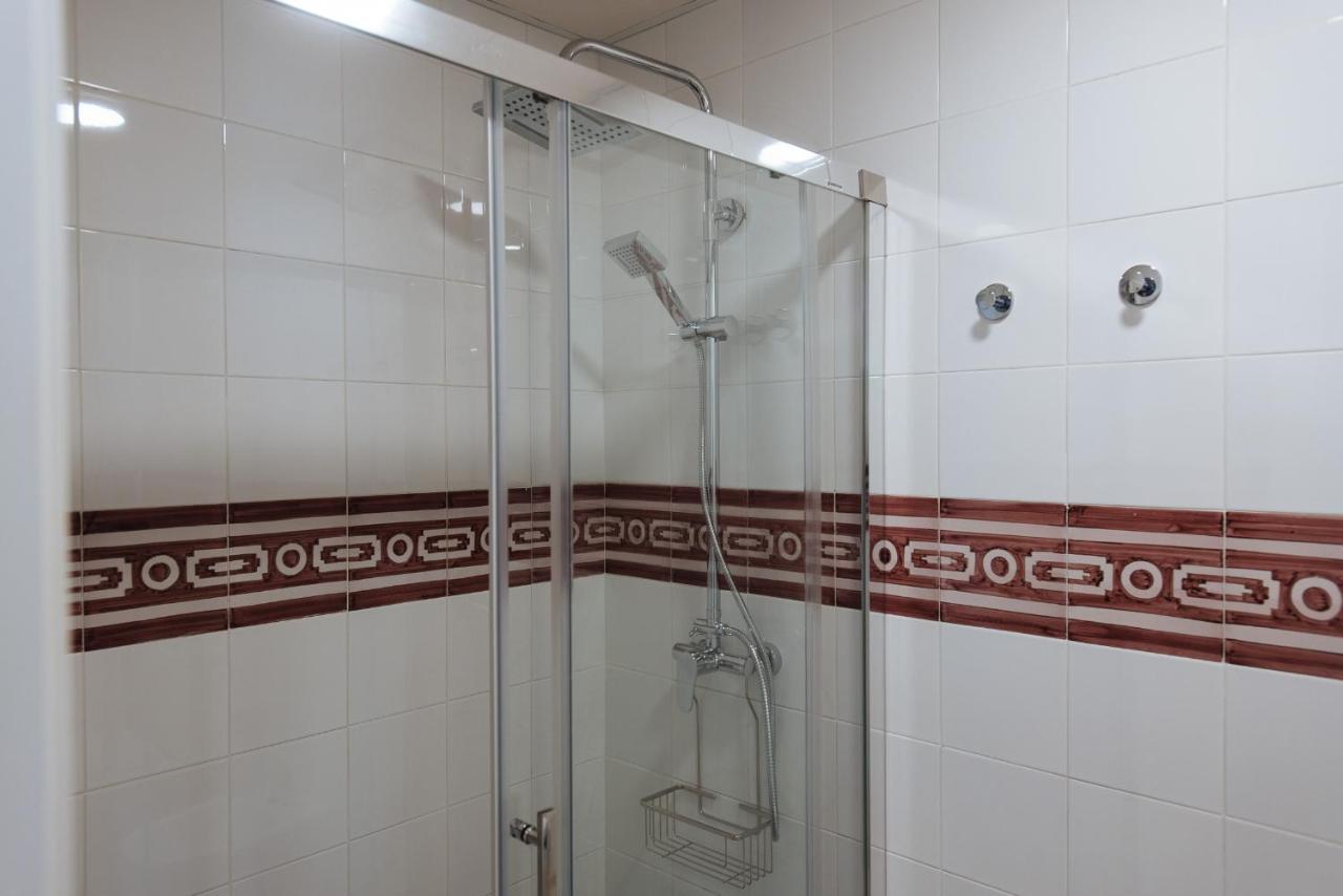 Апартаменты Triana Boutique Free Parking Севилья Экстерьер фото